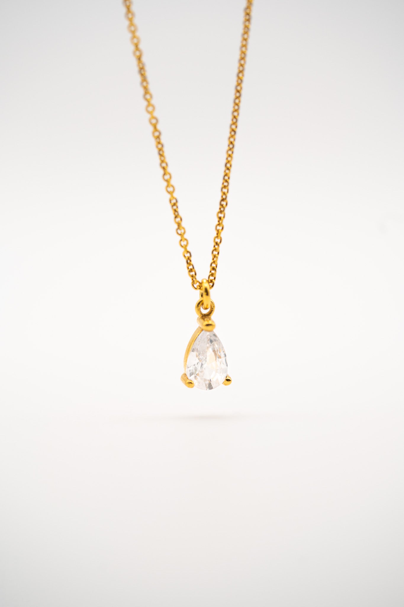 Gold Teardrop Zirconia Pendant Necklace