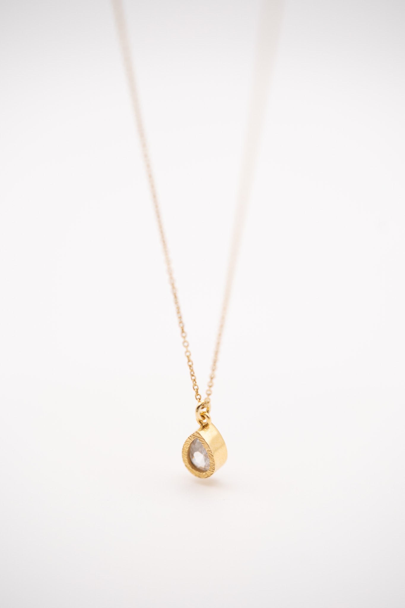 Golden Halo Necklace