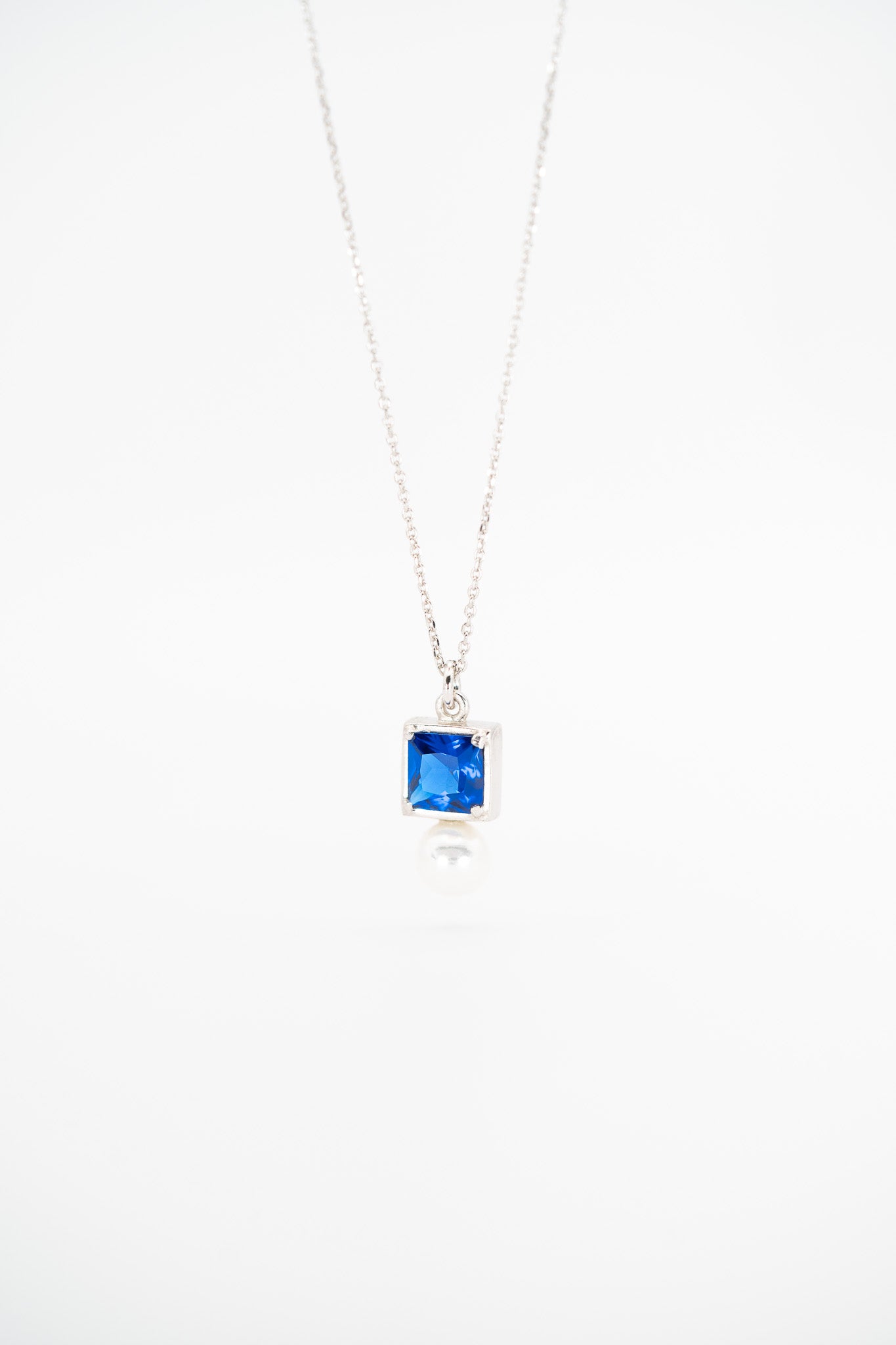 Sapphire Elegance Pearl Pendant